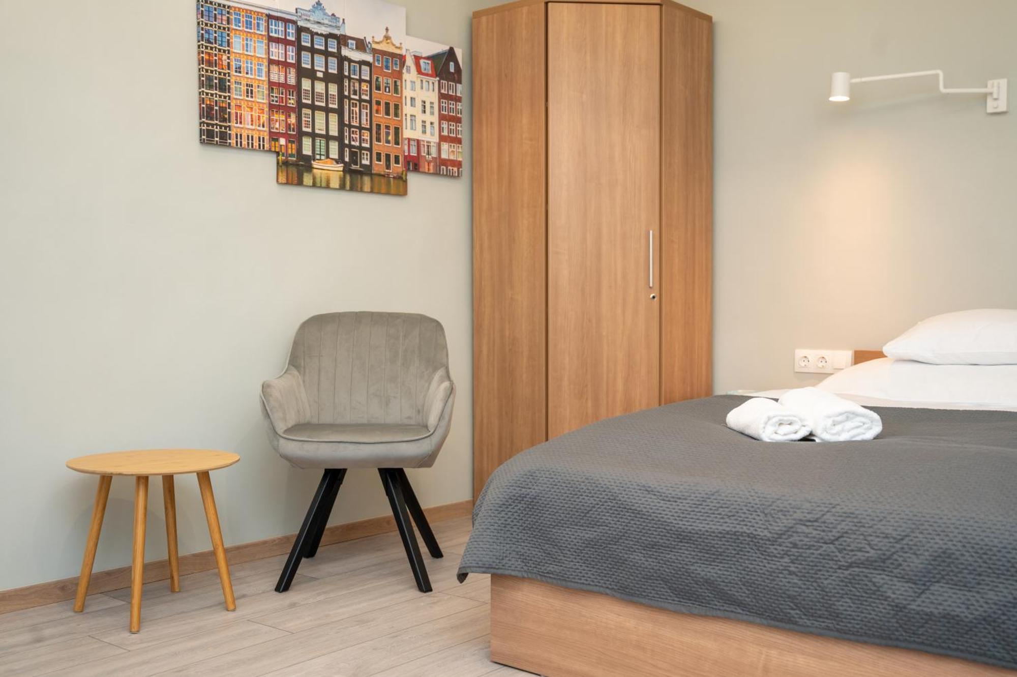 Tuenderkert Apartman Gyula Extérieur photo